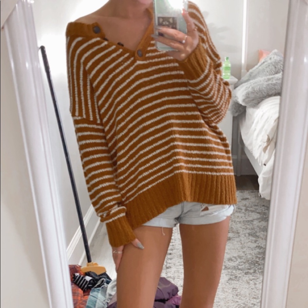 american eagle sweater